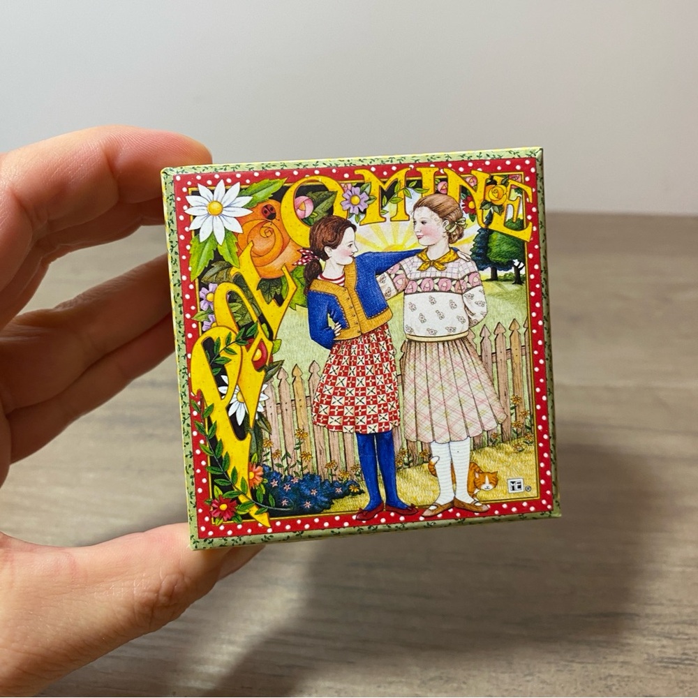 Mary Engelbreit Pooch & Sweetheart Trinket Box  Pal o Mine